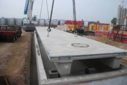 Abbildung einer Fahrzeugwaage f&uuml;r Stra&szlig;enfahrzeuge, zum Wiegen von LKWs zur Einhaltung der Belastungsgrenze.